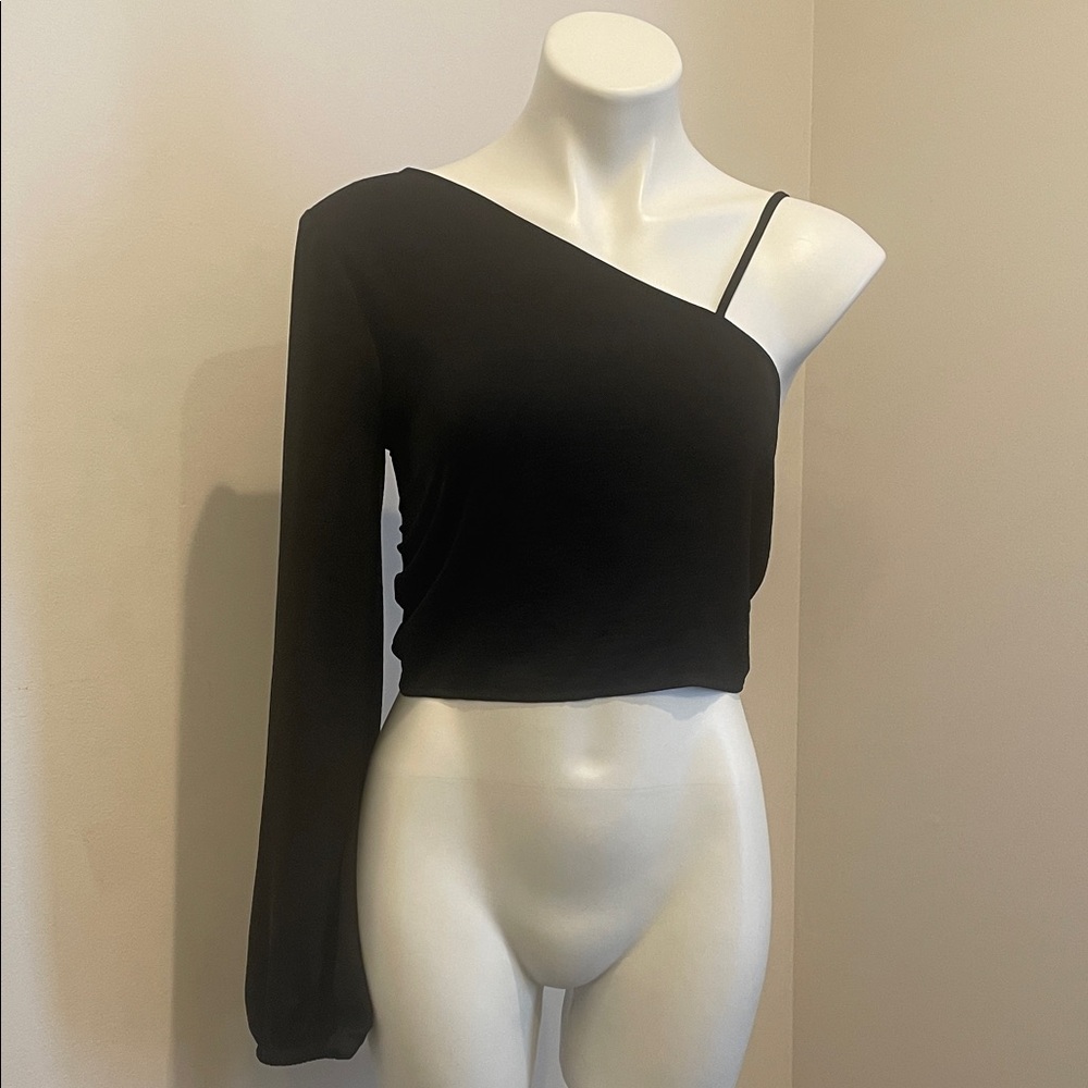 Melrose and Market Black One-Shoulder Crop Top with Single Long Sleeve